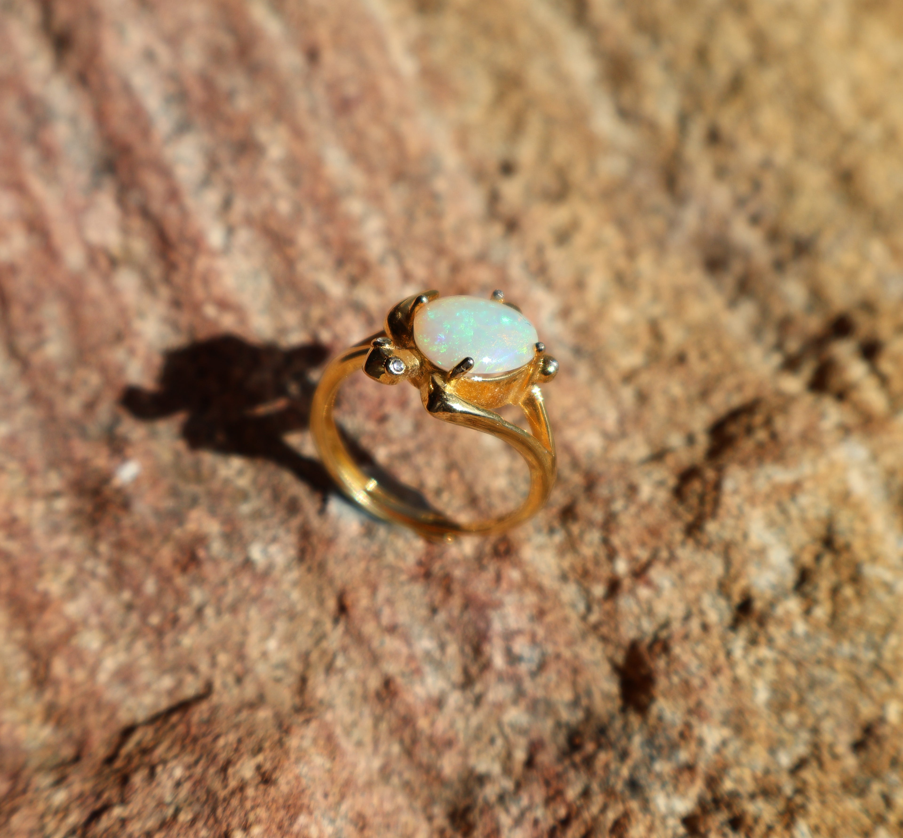 1.45ct Lightning Ridge Turtle Ring - Green & Blue Crystal in Gold Plated 925 Silver